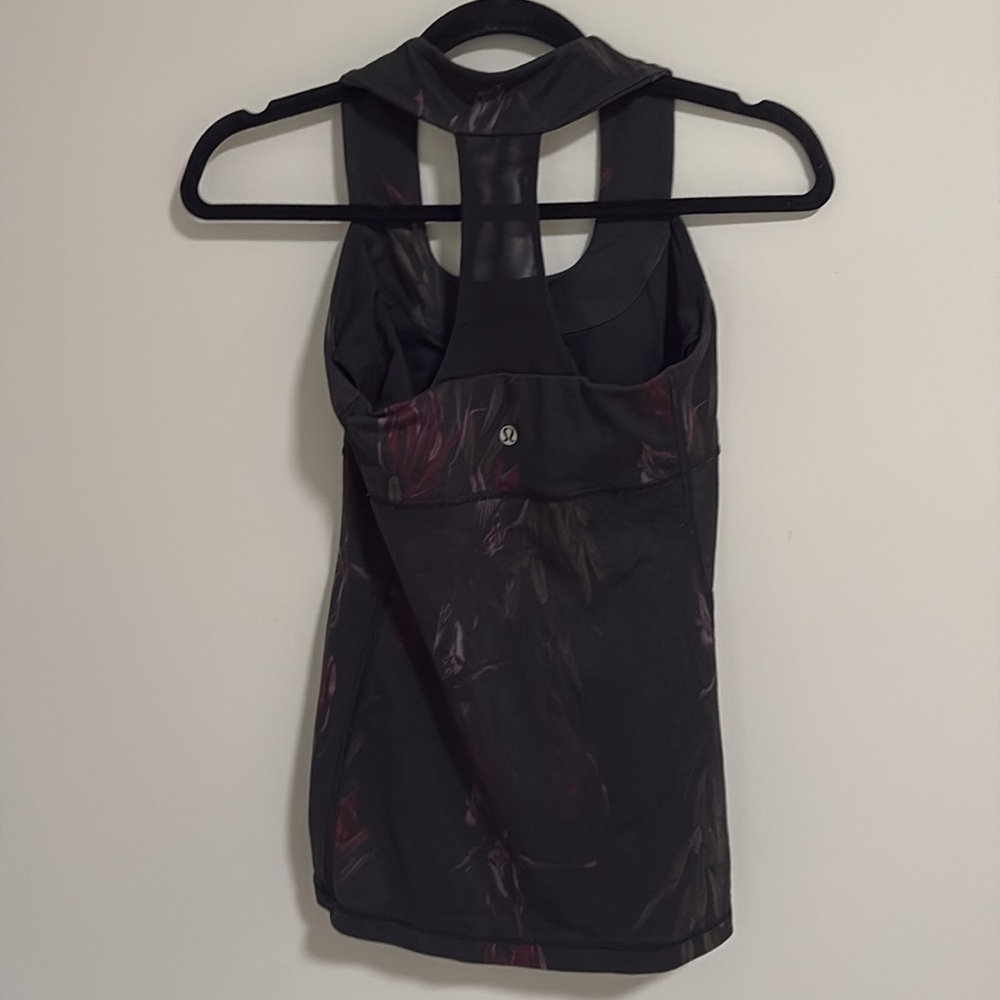 Lululemon tank - Picture 2 of 2